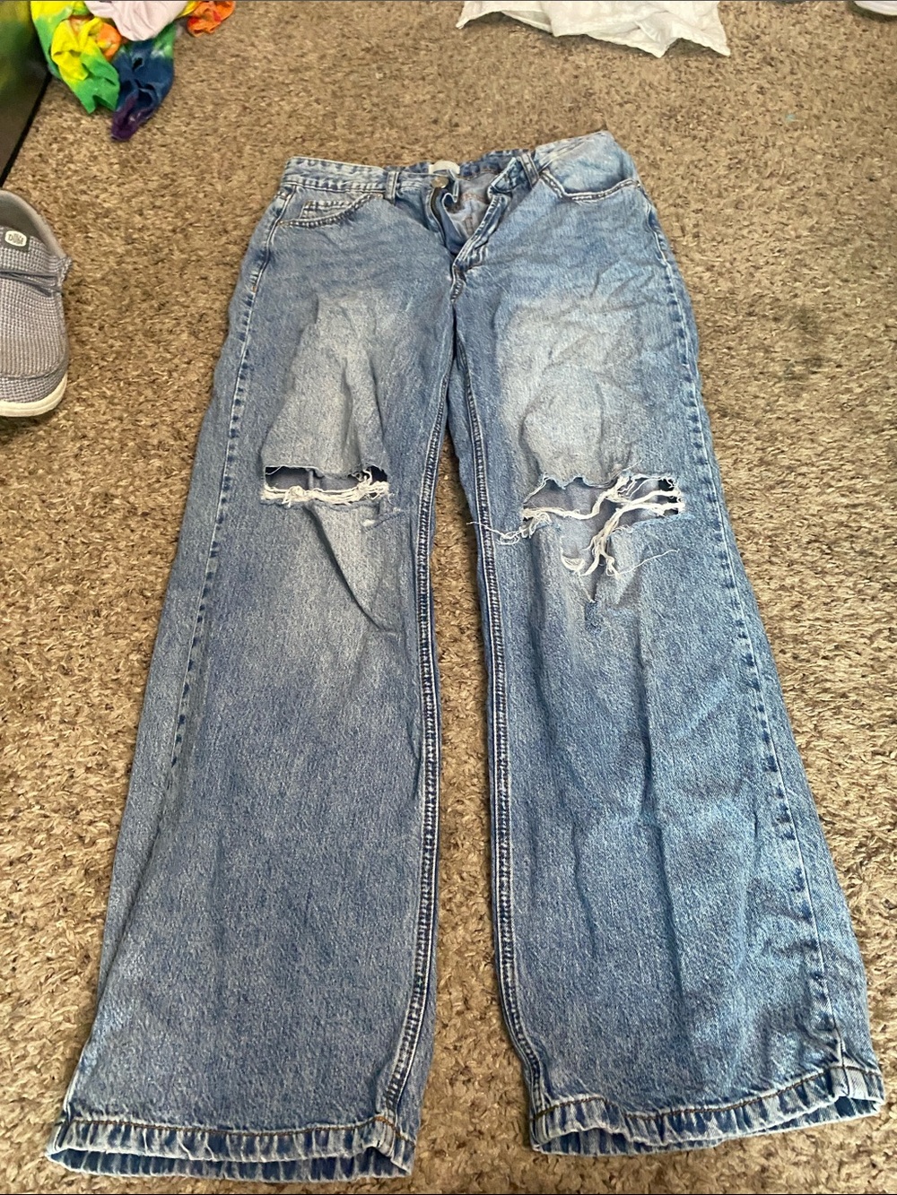 Distressed Light Blue Wide-Leg Women's Jeans